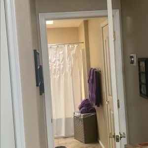 Meet your Posher, Sheila